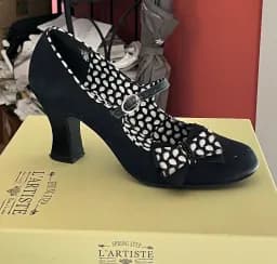 Polka Dot Vintage Heel