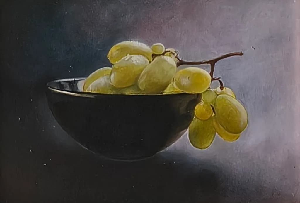 Grapes in Bowl
