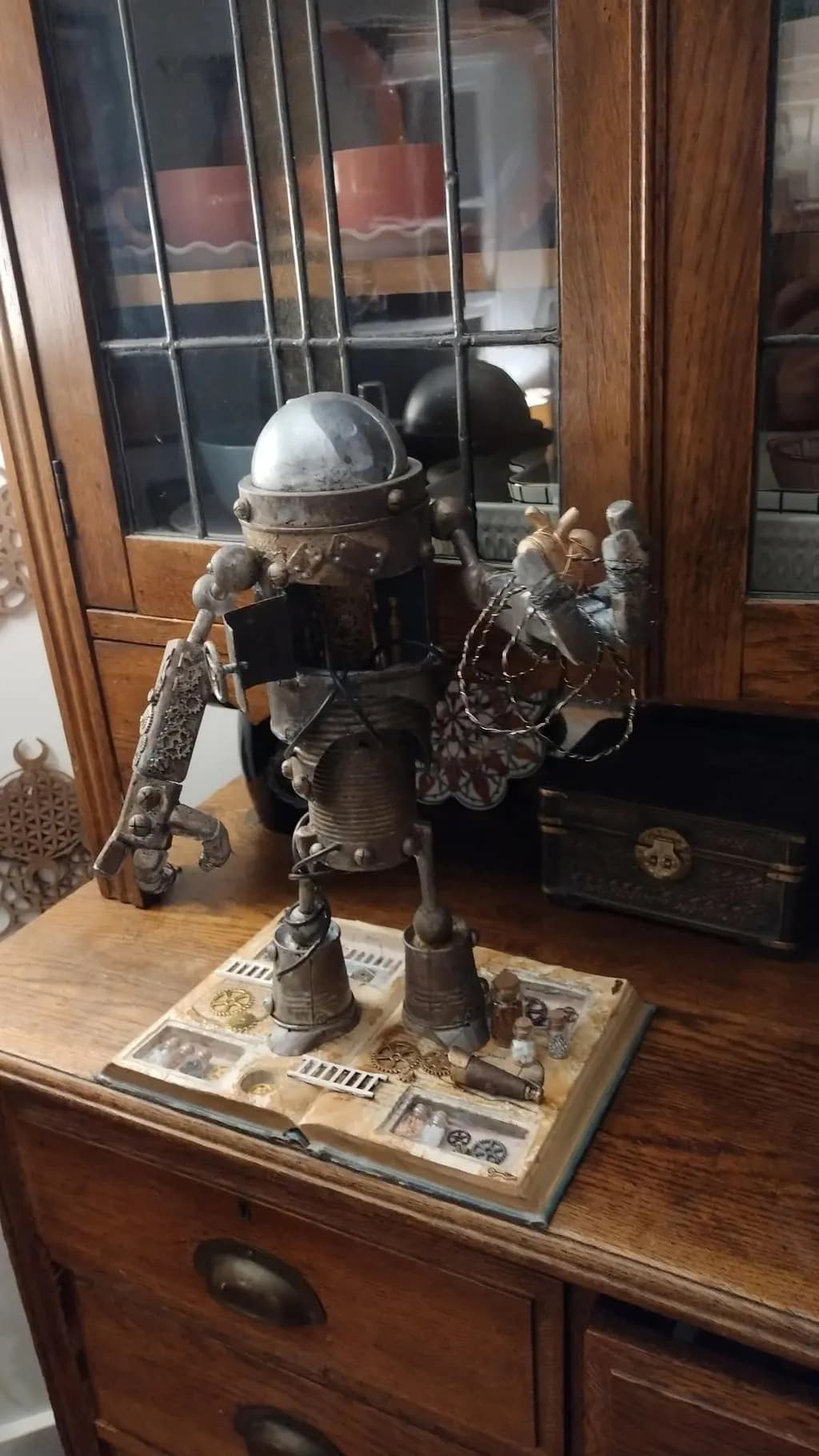 Inbound Robot Sculpture