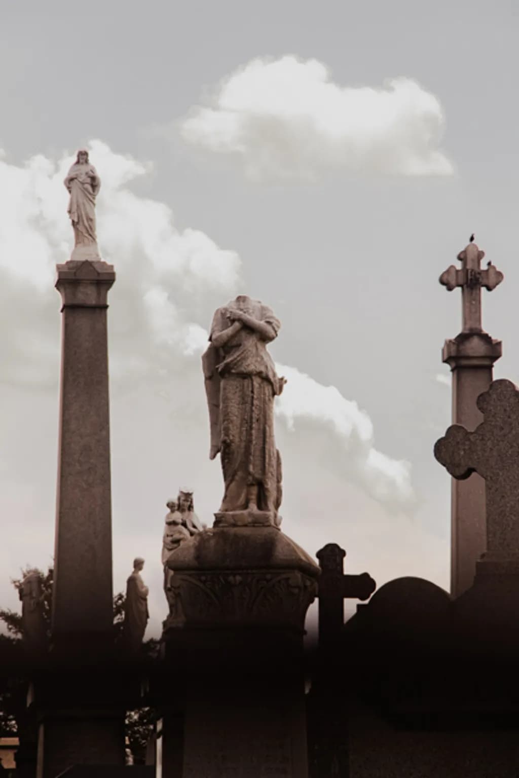 Inbound Statues