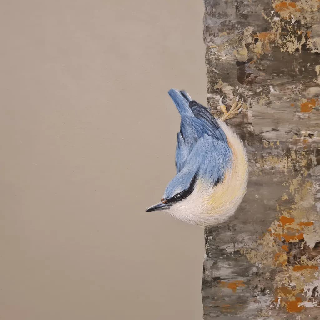 Inbound Bird on Bark