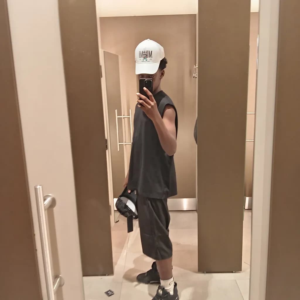 Mirror Selfie Reflection