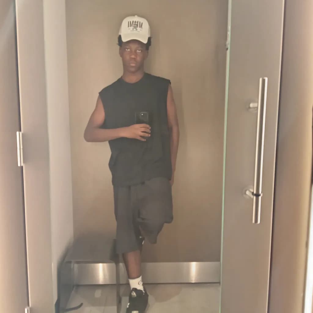 Casual Mirror Selfie