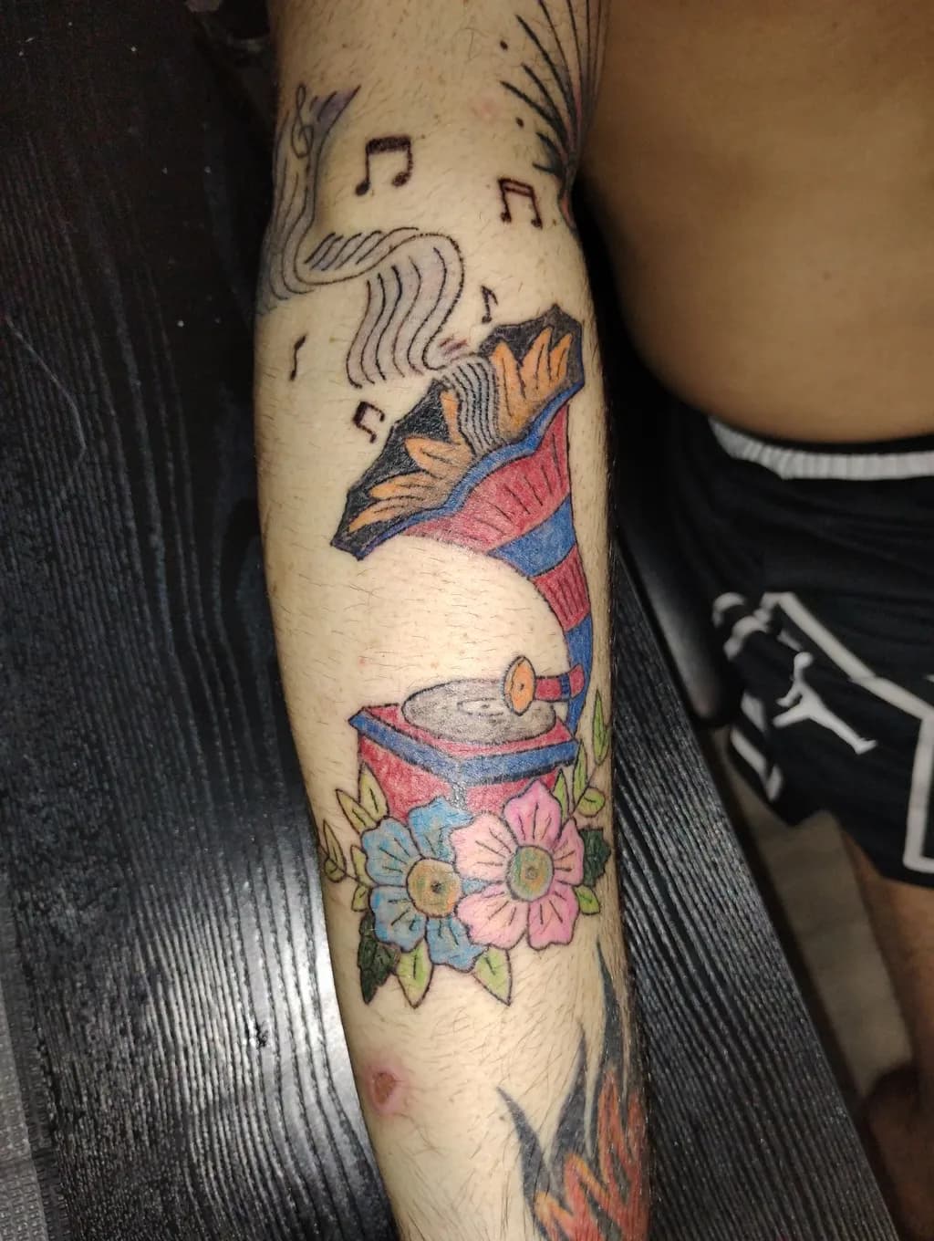 Gramophone and Flowers Tattoo