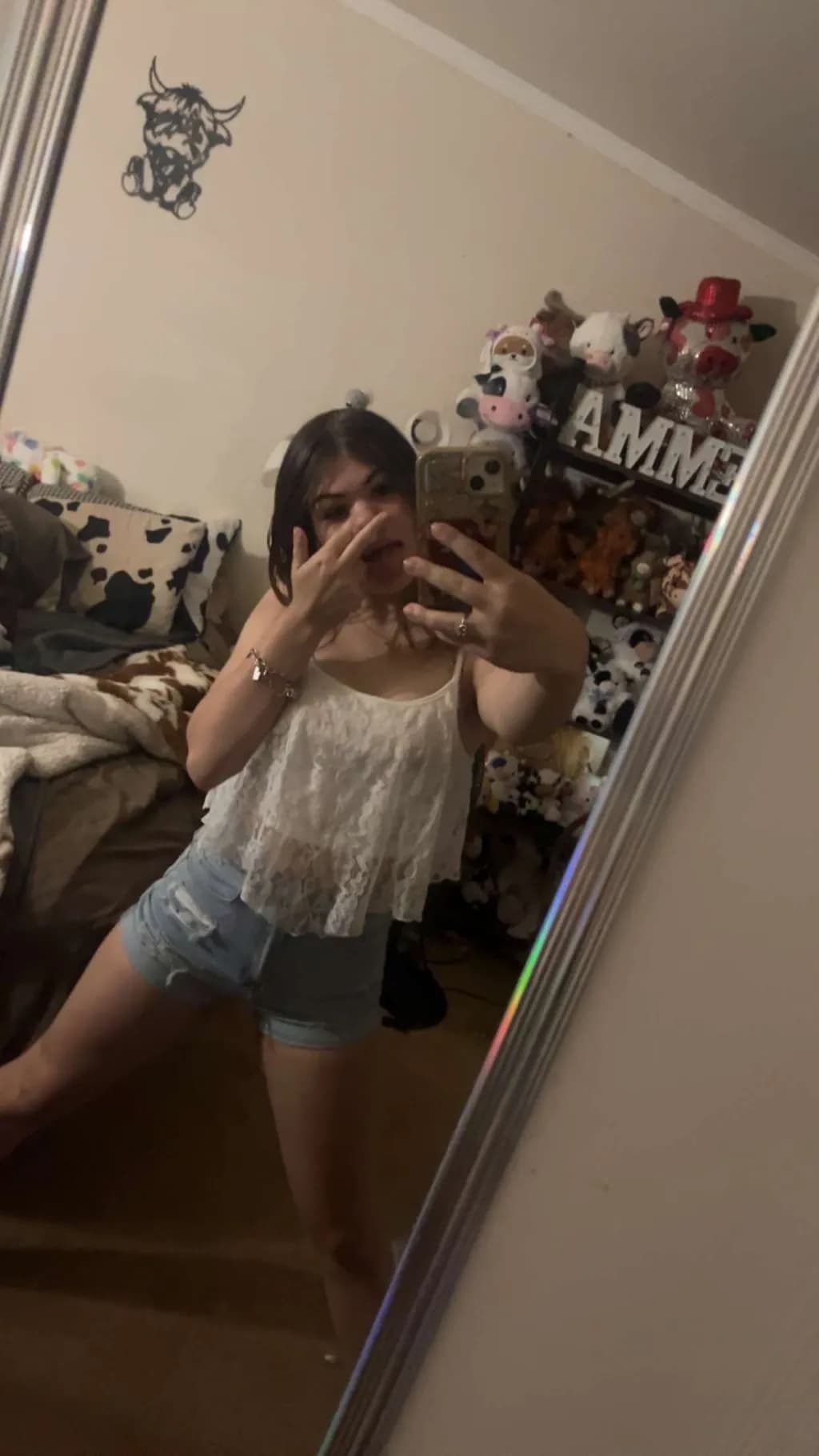 Room Mirror Selfie