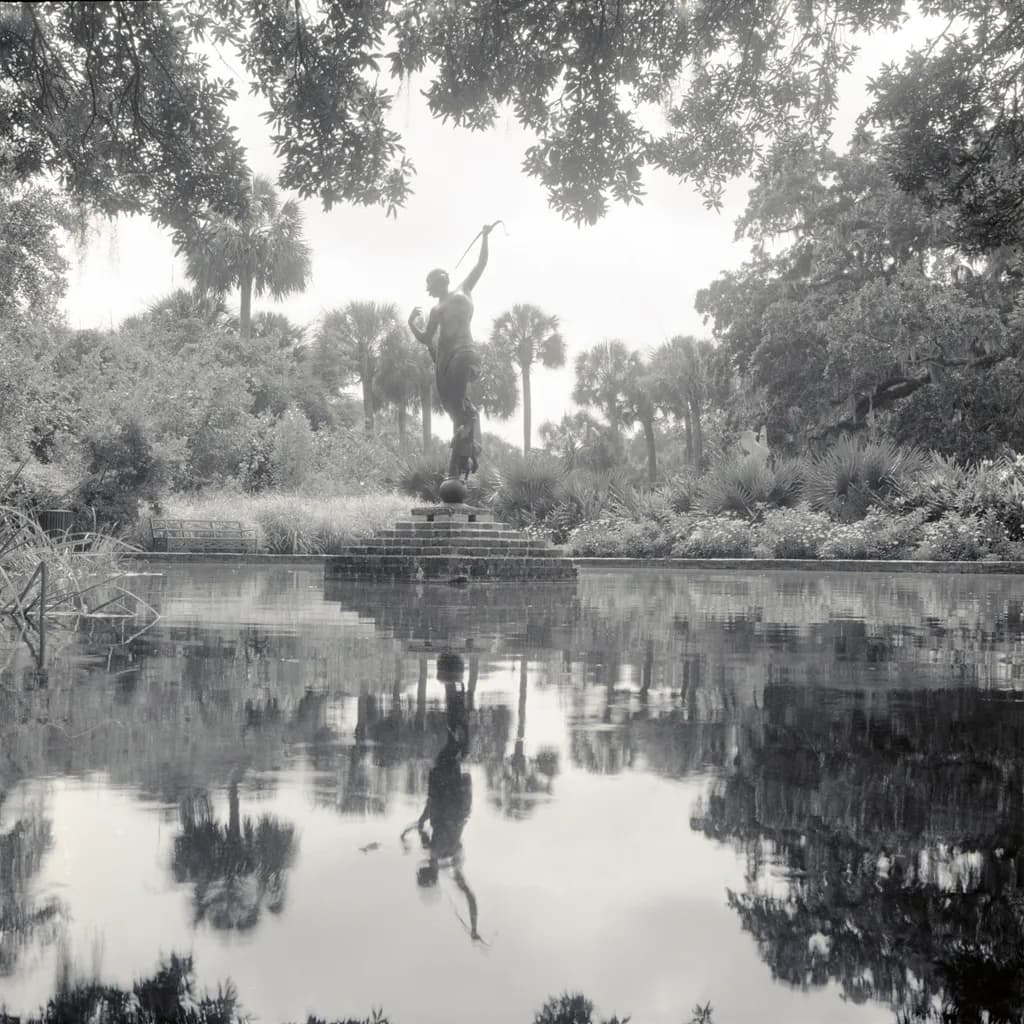 Diana Statue in Brook Green