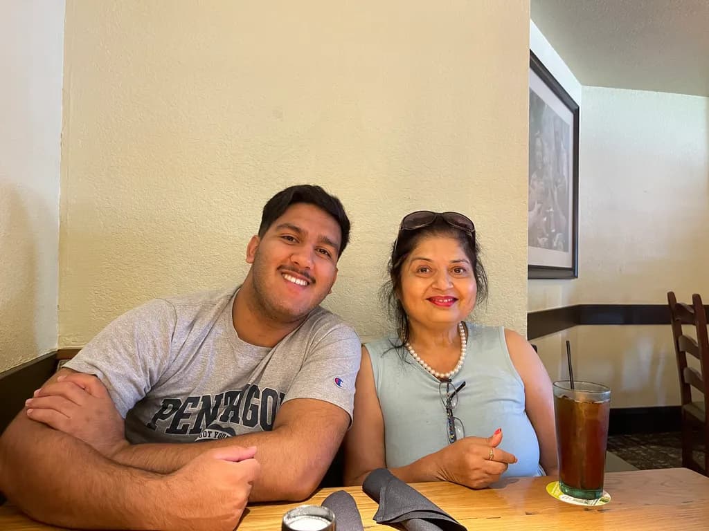 Cafe Moments