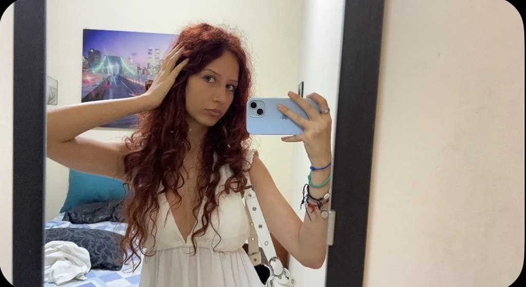 Mirror Selfie Reflection