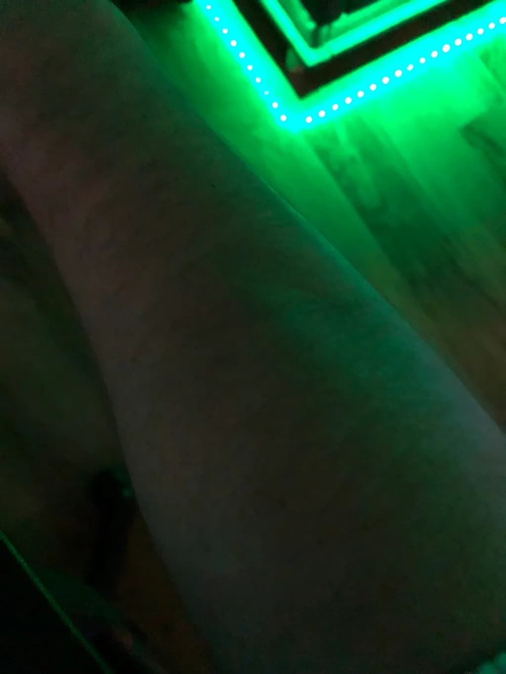 Neon Corner Glow
