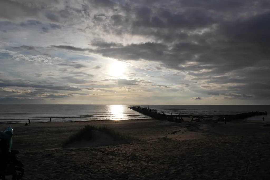 Sunset Pier Horizon