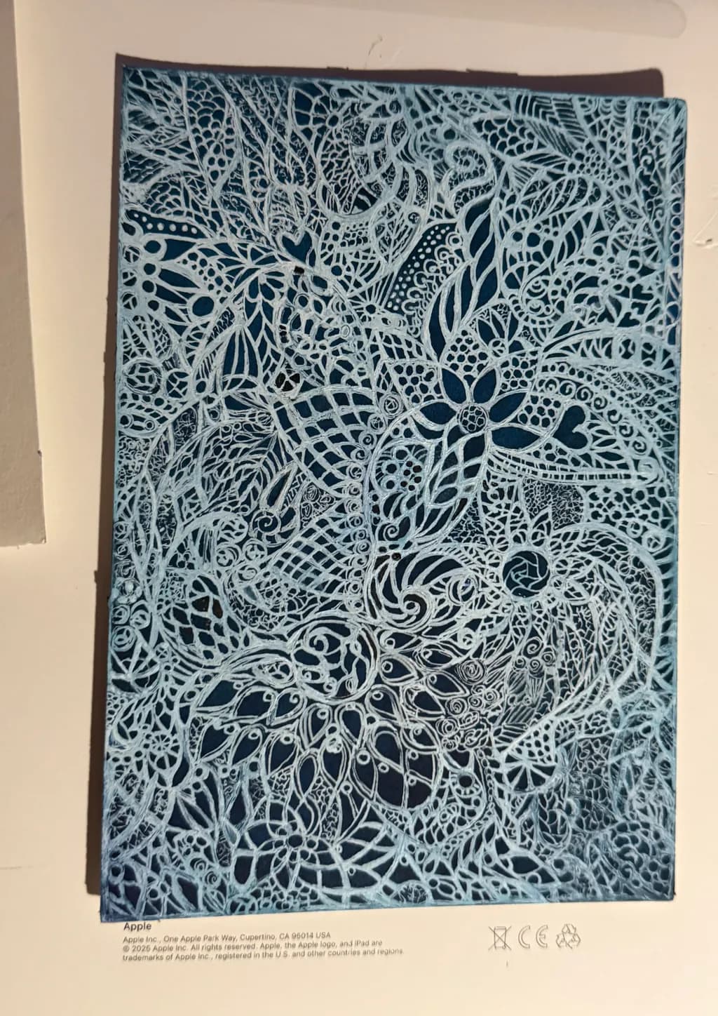 Intricate Floral Network