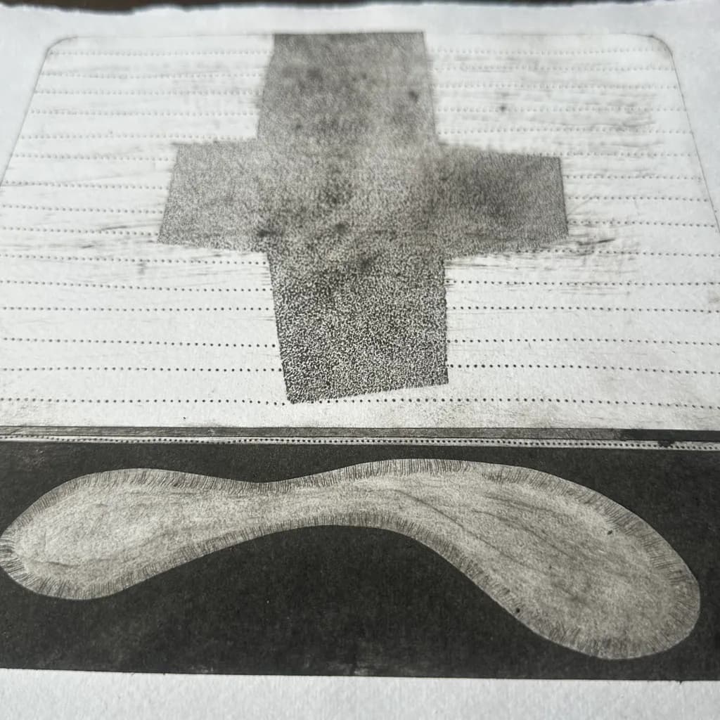 Cross and Curve