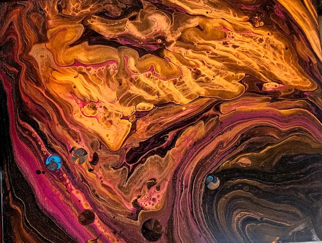 Molten Amber Currents