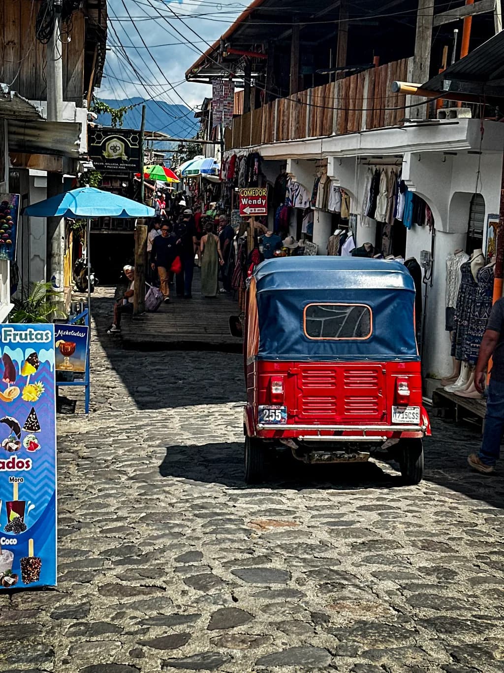 Market Street Tuk-Tuk