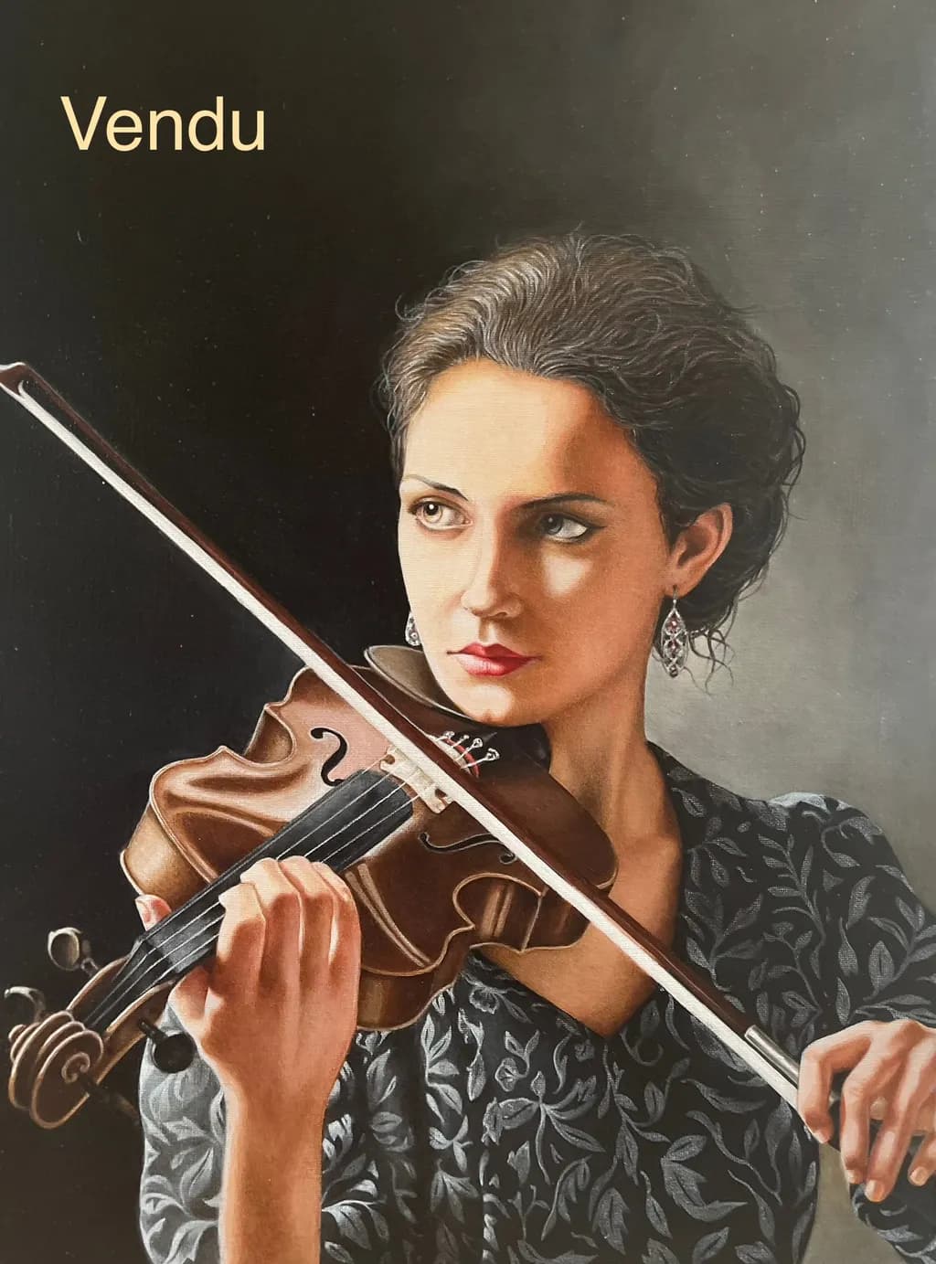 Vendu: The Violinist