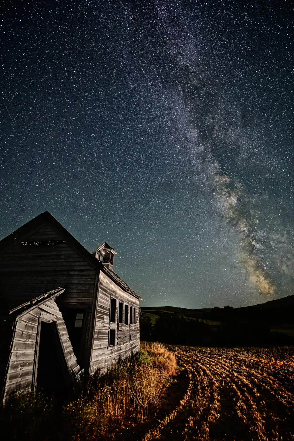 Japanese Hollow Schoolhouse