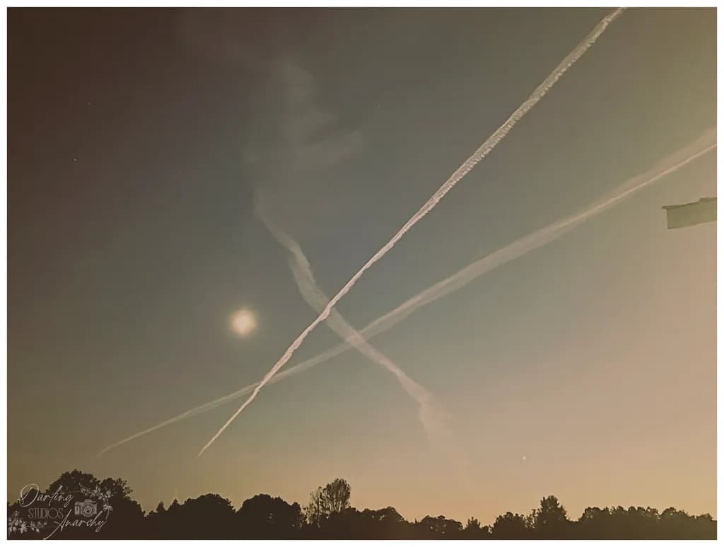 Crossing Contrails