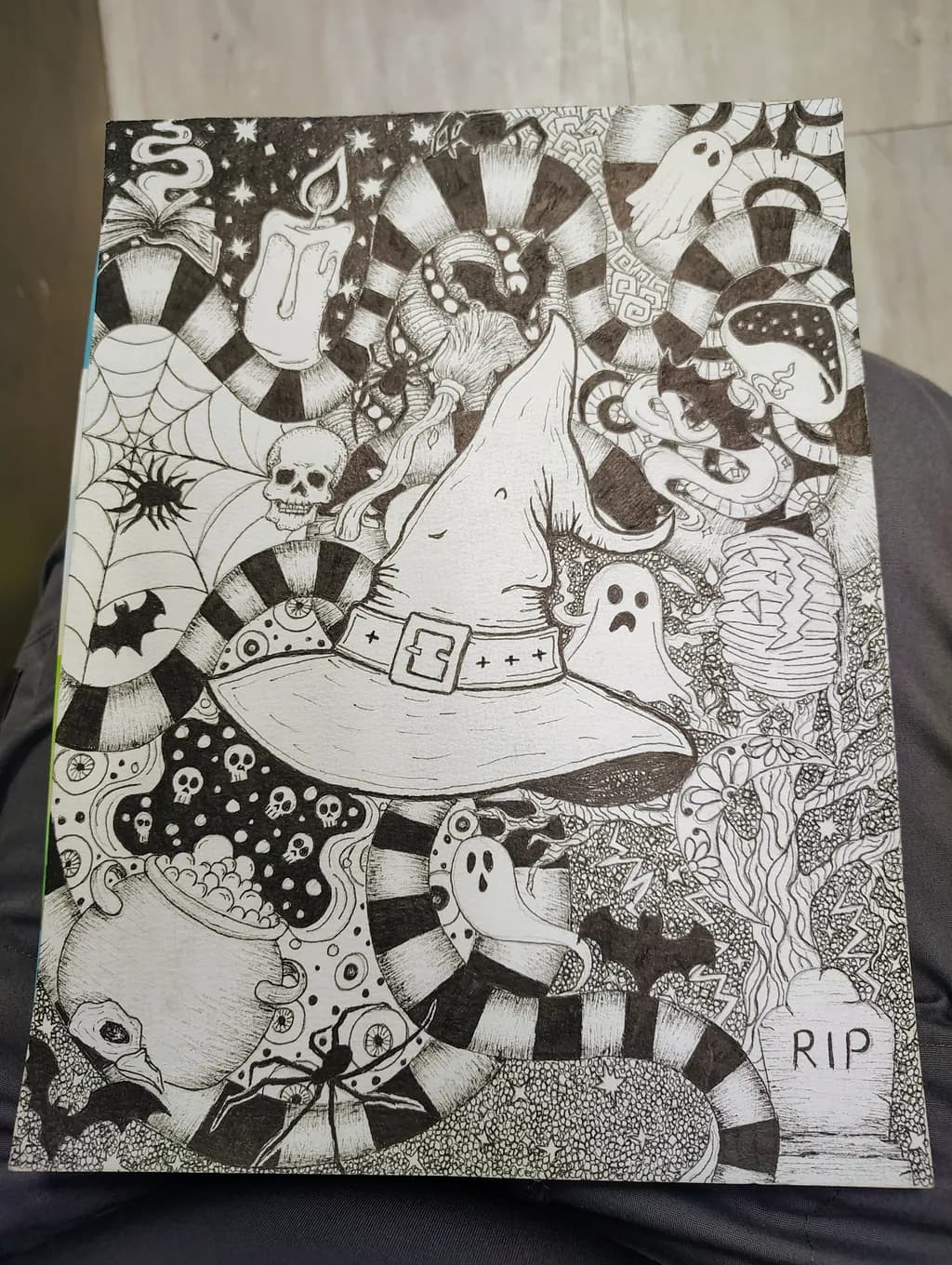 Monochrome Witch’s Halloween