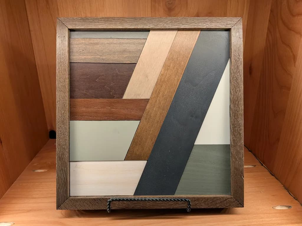 Woodgrain Diagonal