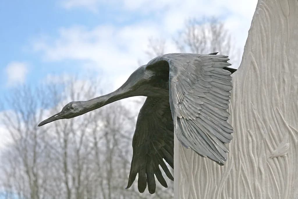 Ethereal Flight: A Bronze Sculpture of Nature's Graceful Bird