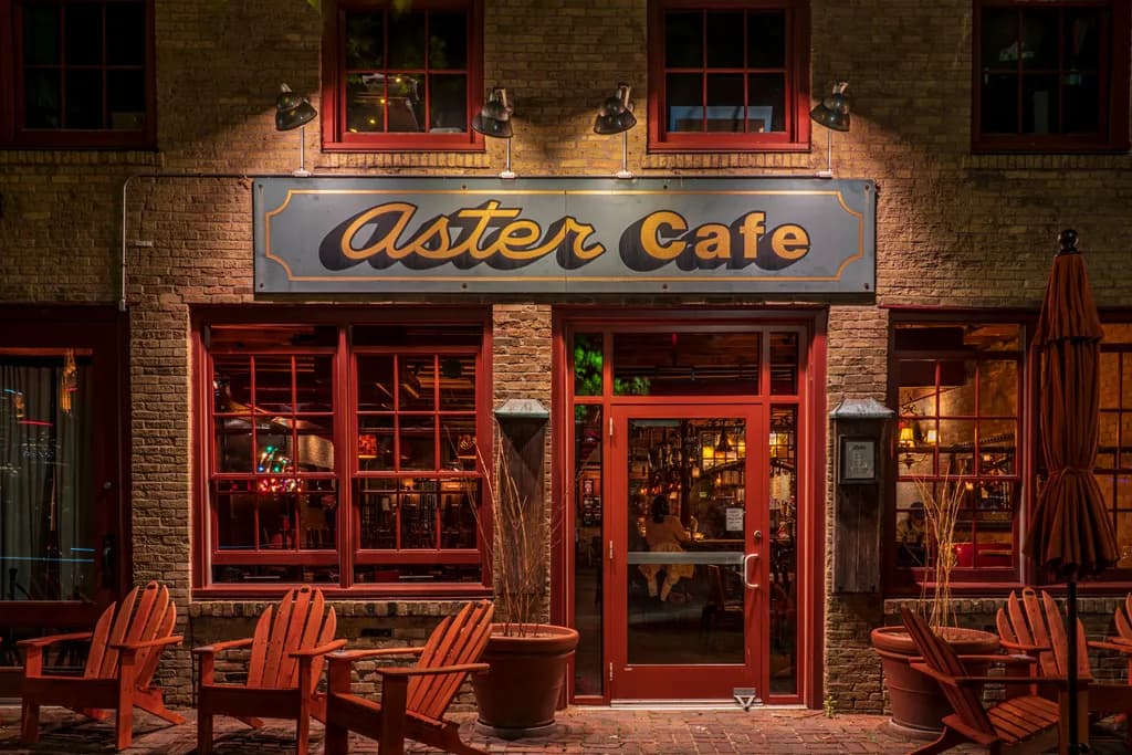 A Night at Aster Cafe