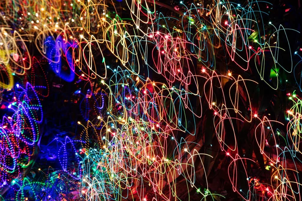 Swirling Patterns in Light