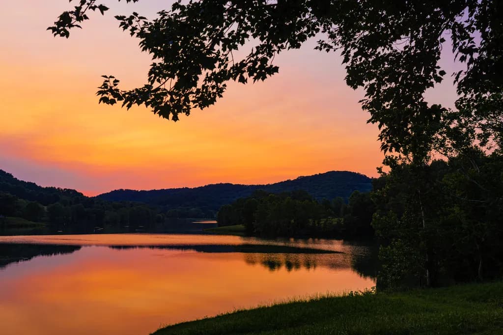 Lakeside Dusk Reflection