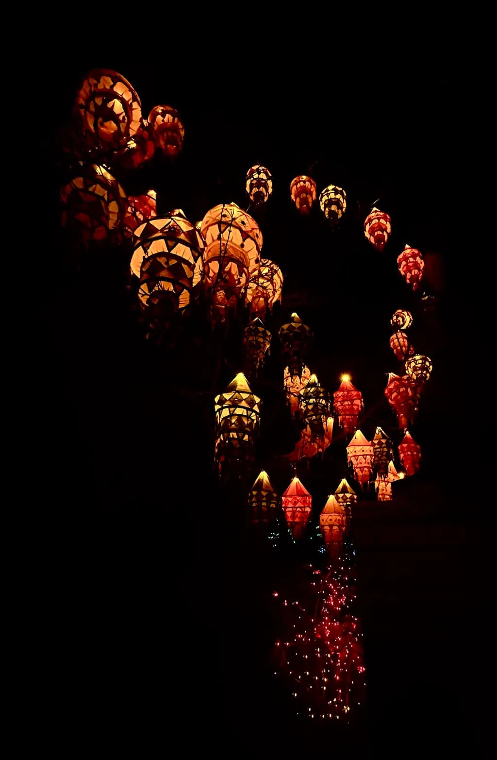 Lantern Spiral Glow
