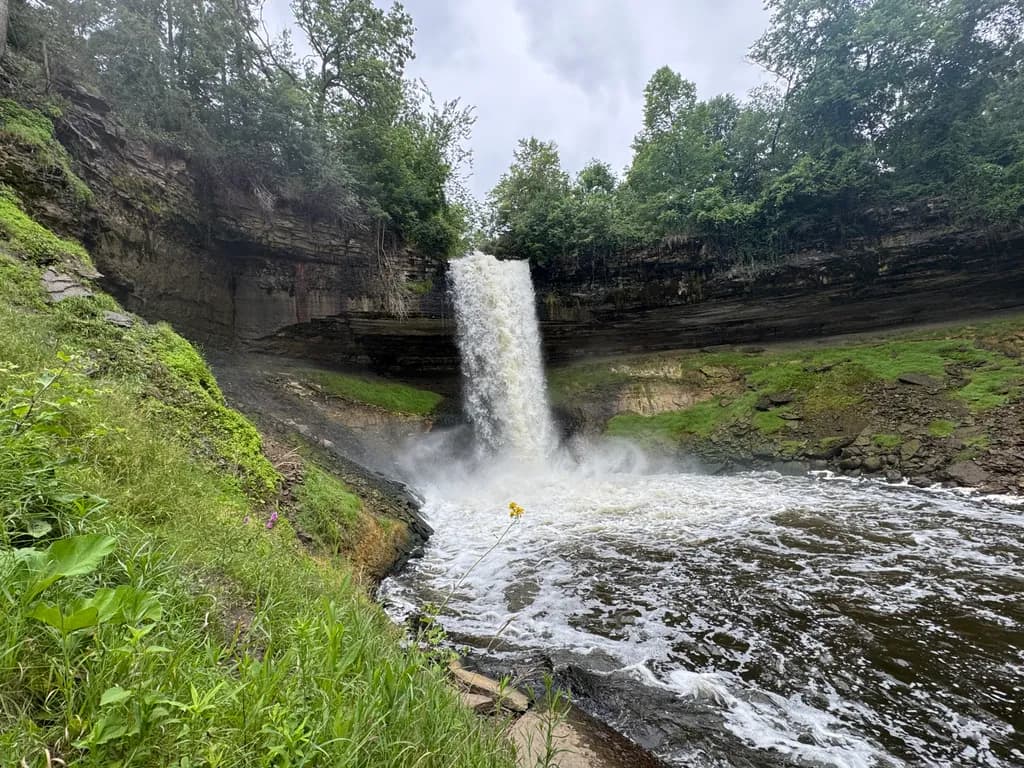 Cascading Waterscape