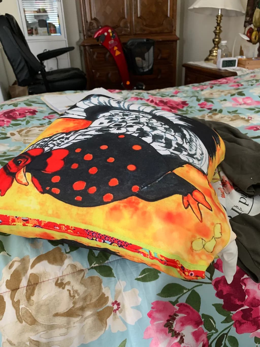 Colorful Chicken Accent