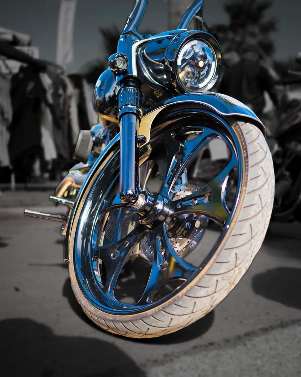 Standout Chrome