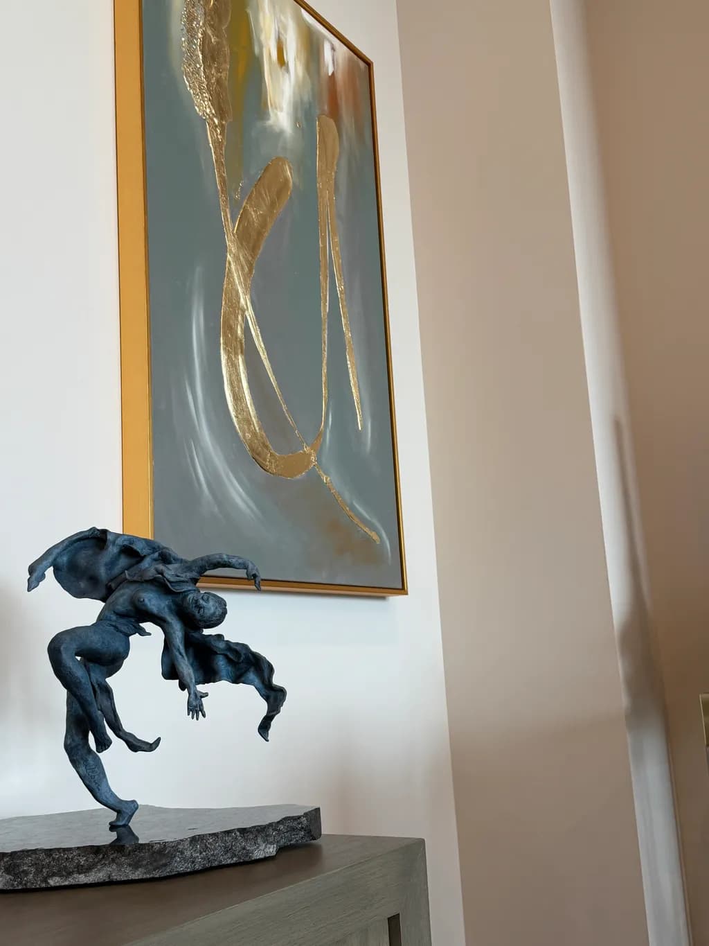Dynamic Embrace