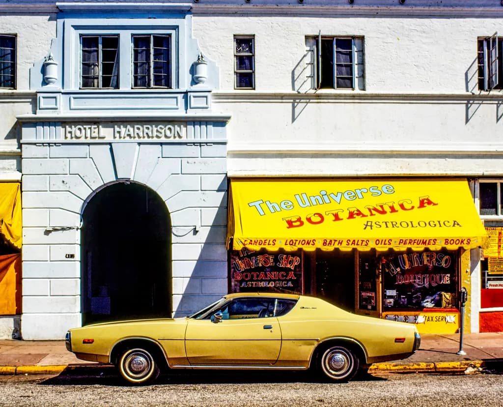 Botanica Harrison Hotel