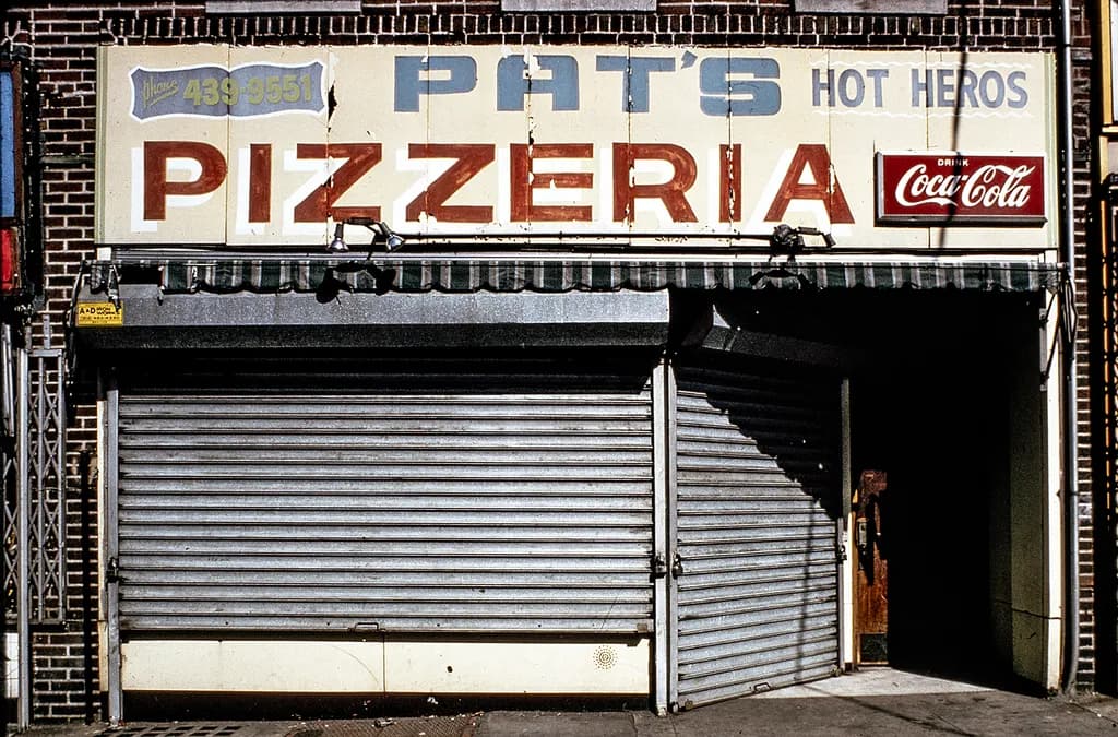 Pat's Pizzaria