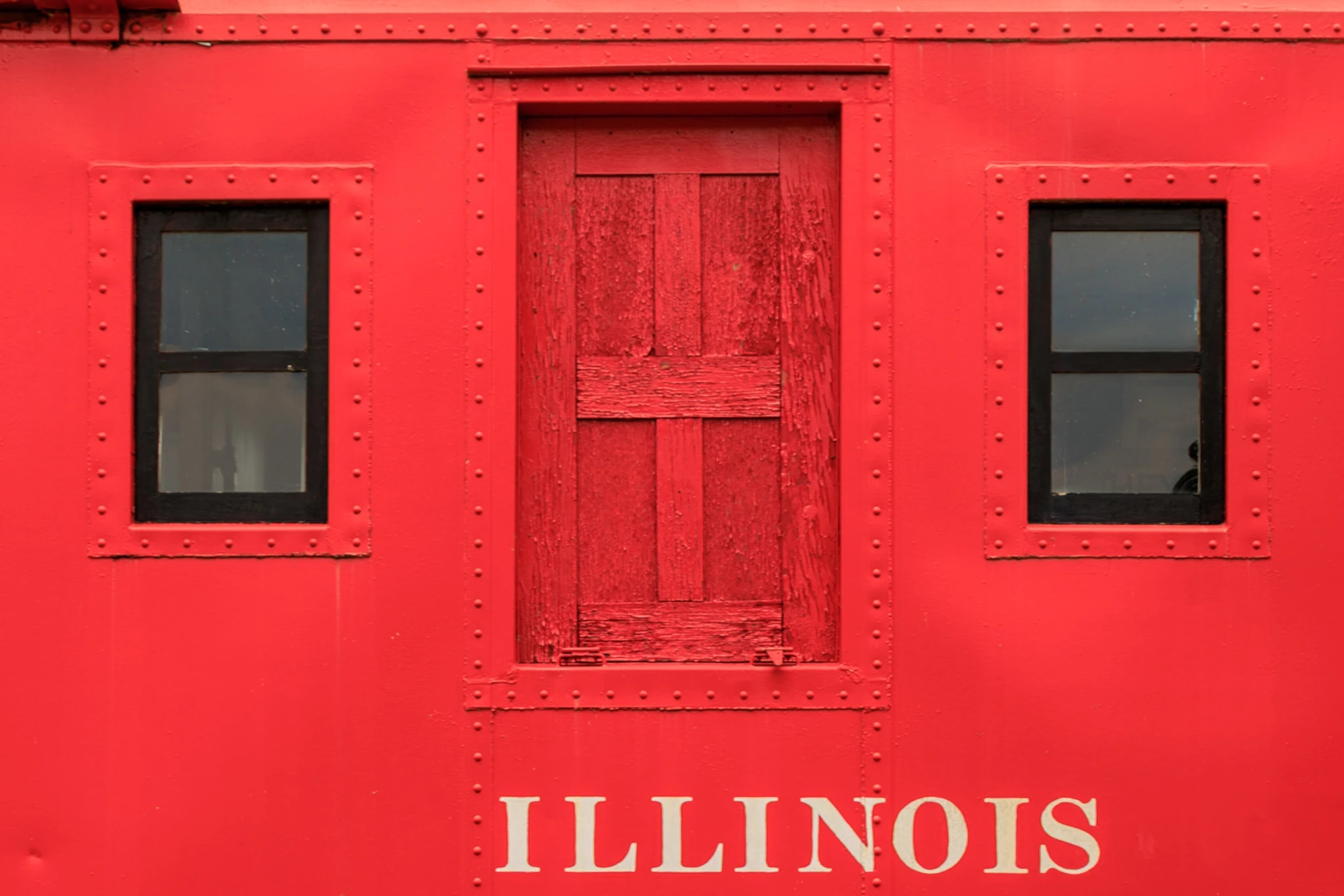 Illinois Red Door