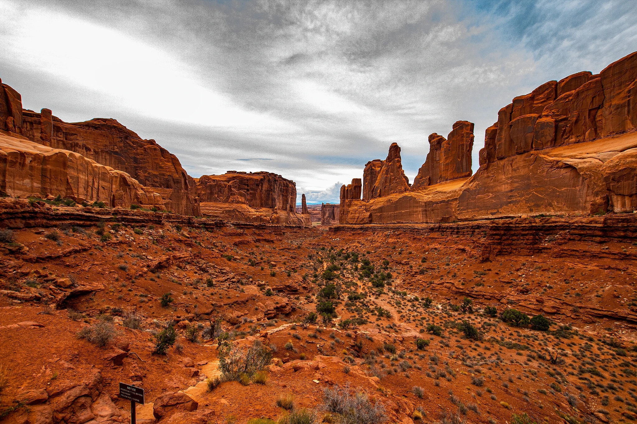 Park Avenue Viewpoint, Arches National Park