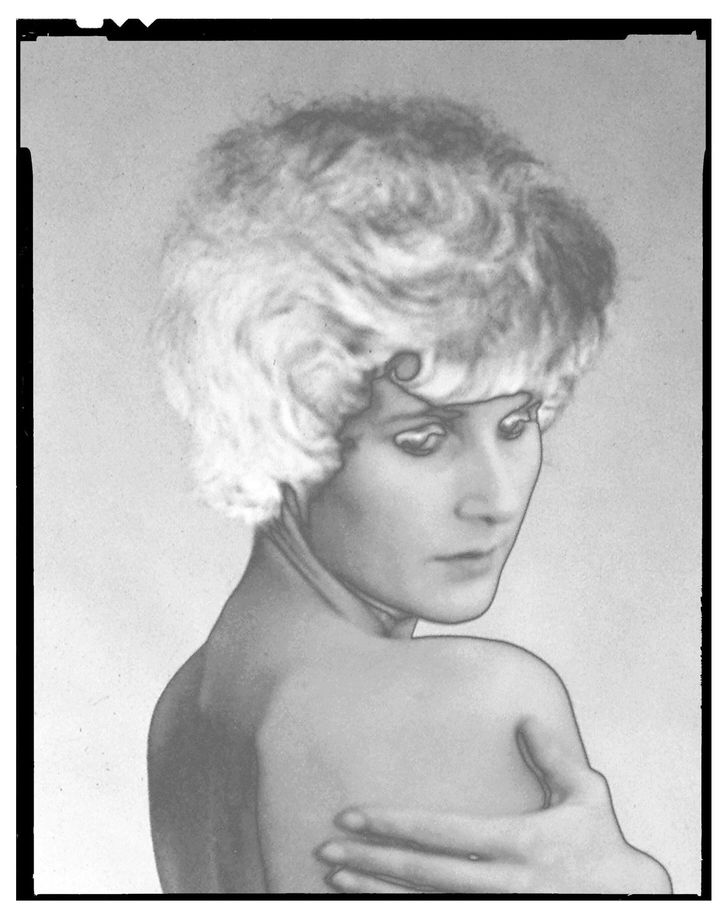 Shoulder Glance in Monochrome