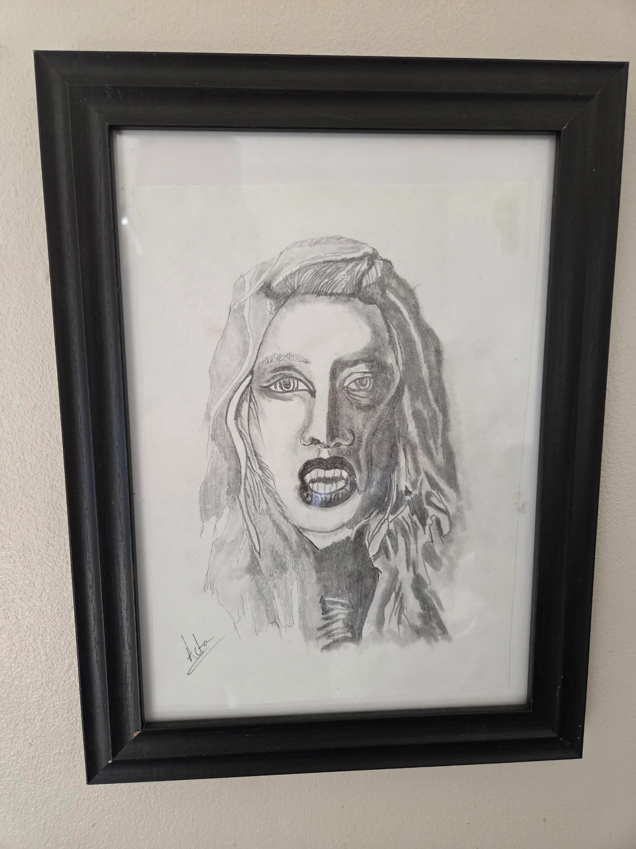 Monochrome Expression: A Captivating Portrait of Emotion and Depth