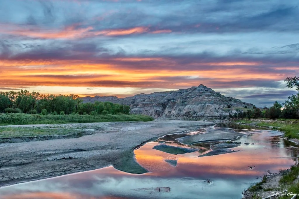 Sunset Riverbend