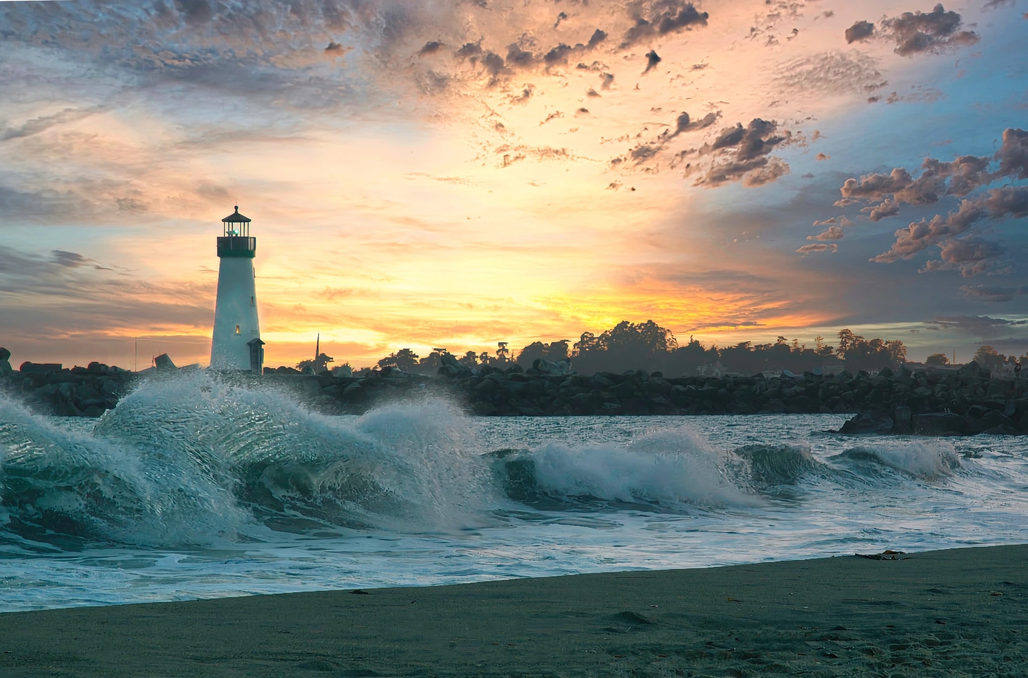 Walton Lighthouse at Sunset