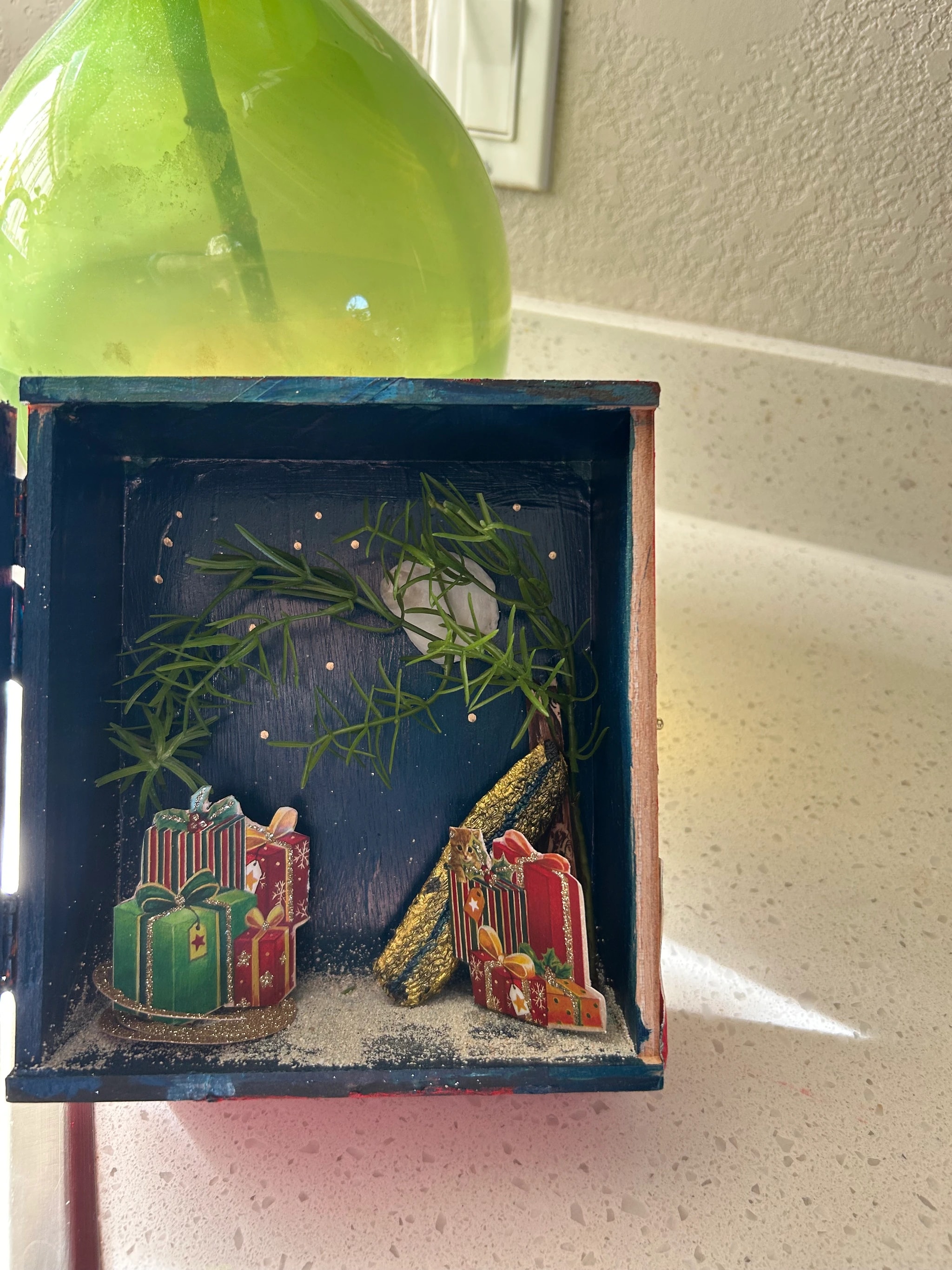 Christmas Gift Diorama