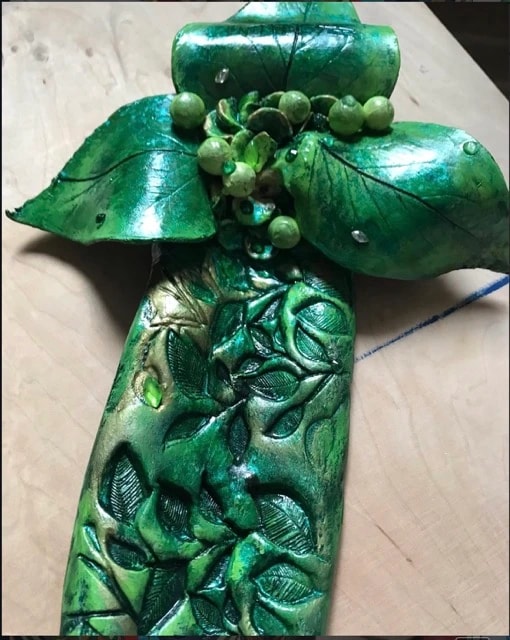 Emerald Leaf Sculpture