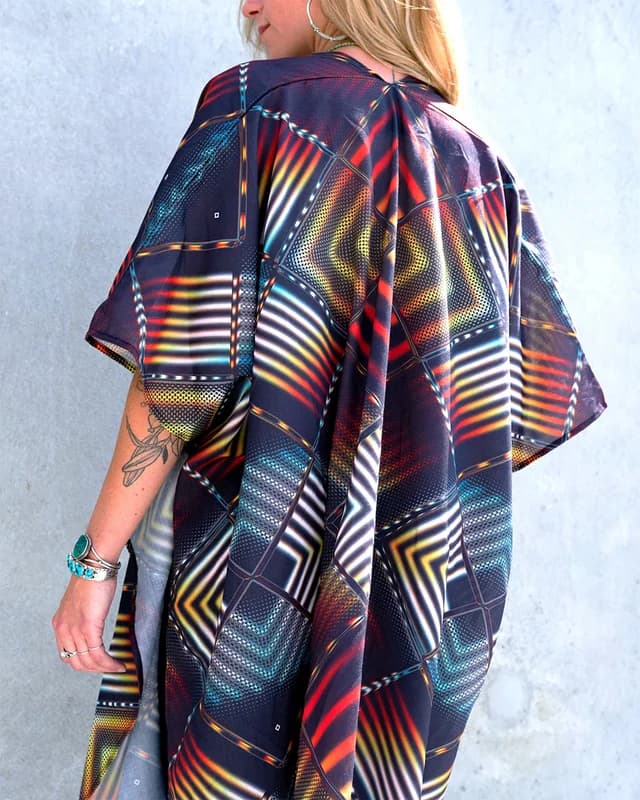 Threyda Kimono