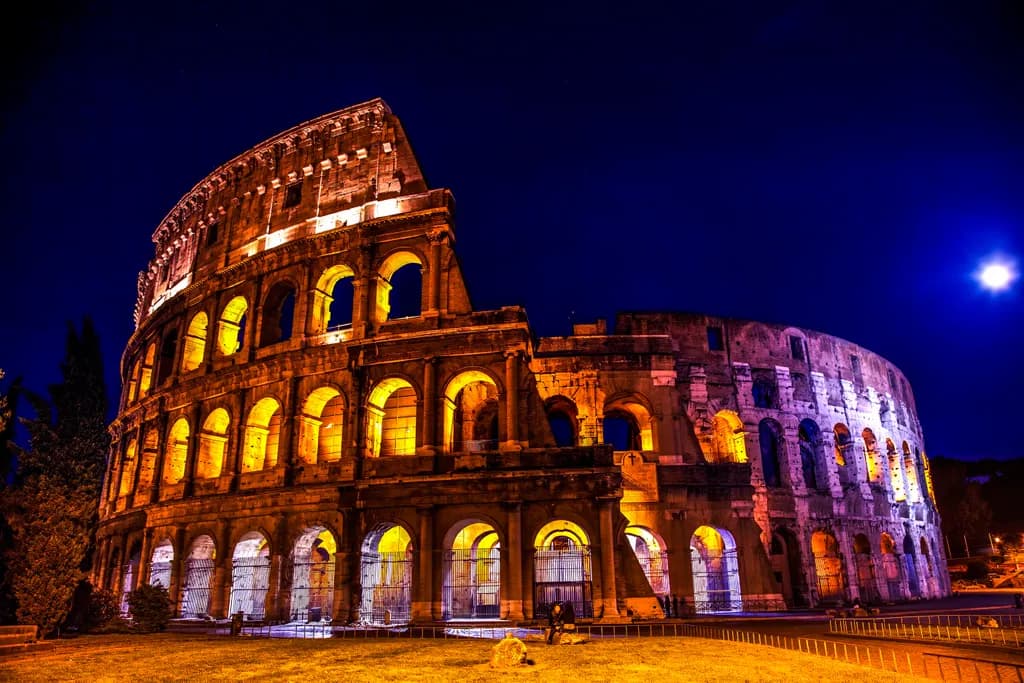 Colosseum Glow