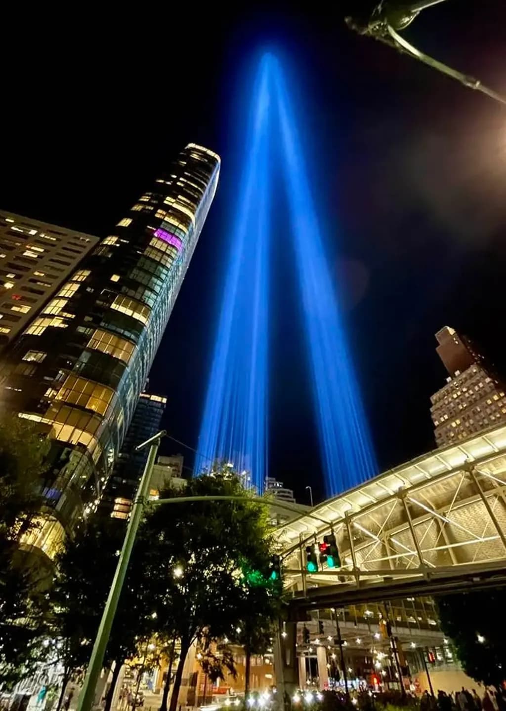 Twin Beams Tribute