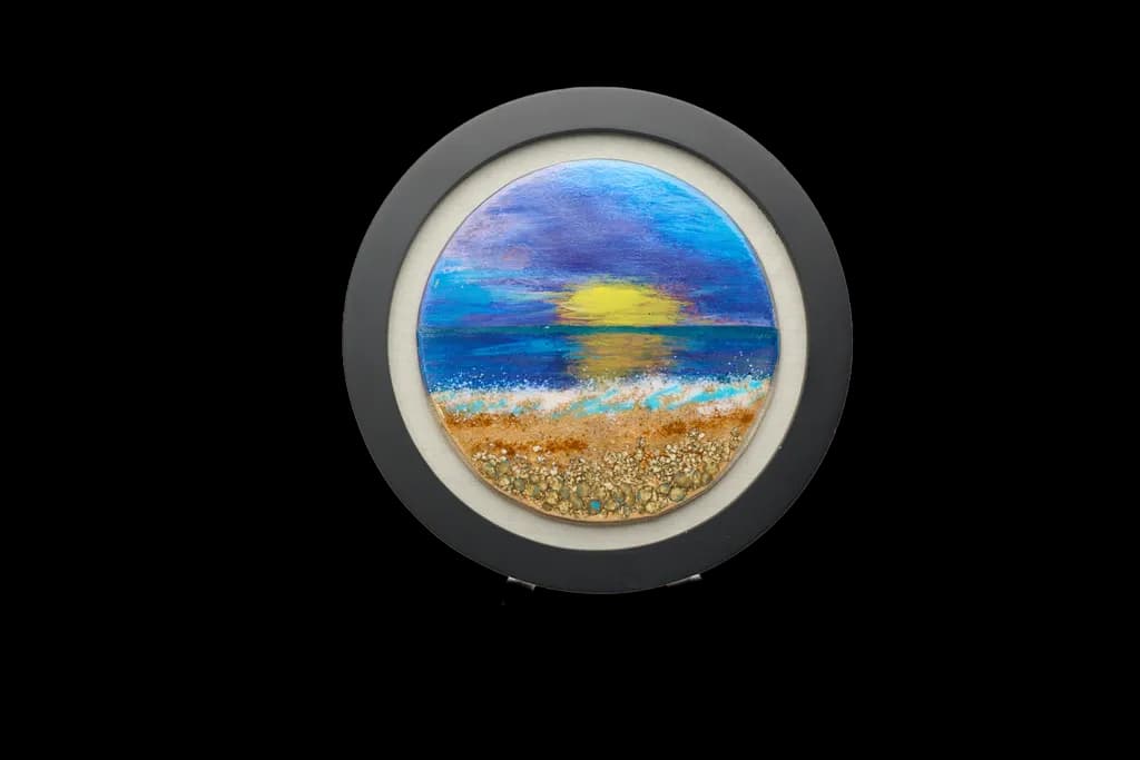 Sunset Serenade: A Vibrant Dance of Colors on the Shoreline