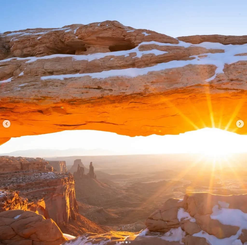 Golden Dawn: Embracing Nature's Arch at Sunrise