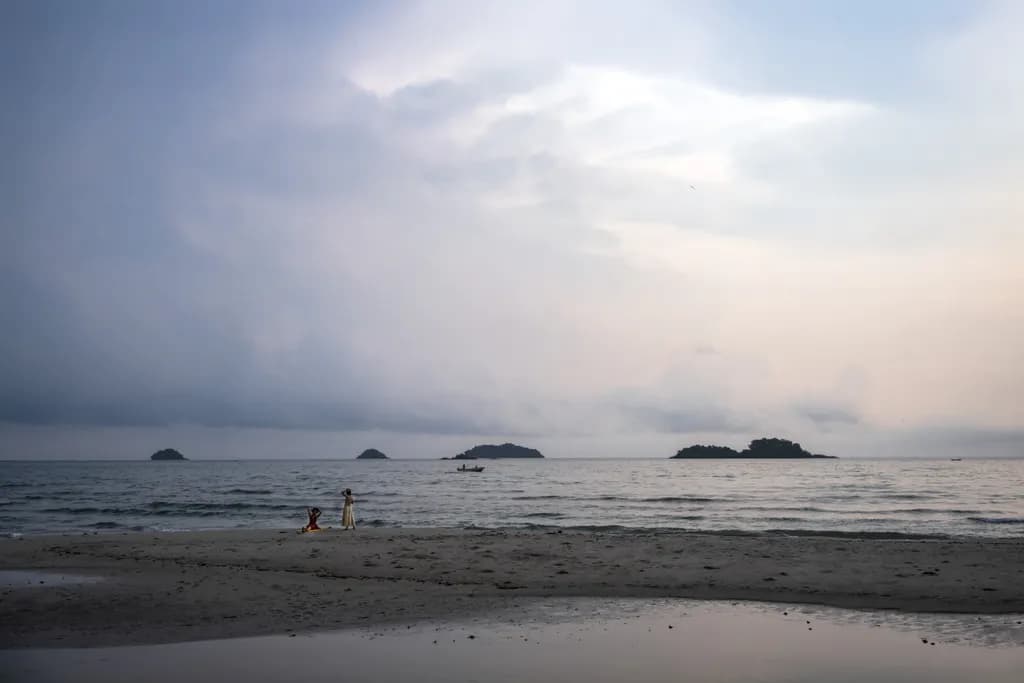 Low Tide, High Drama