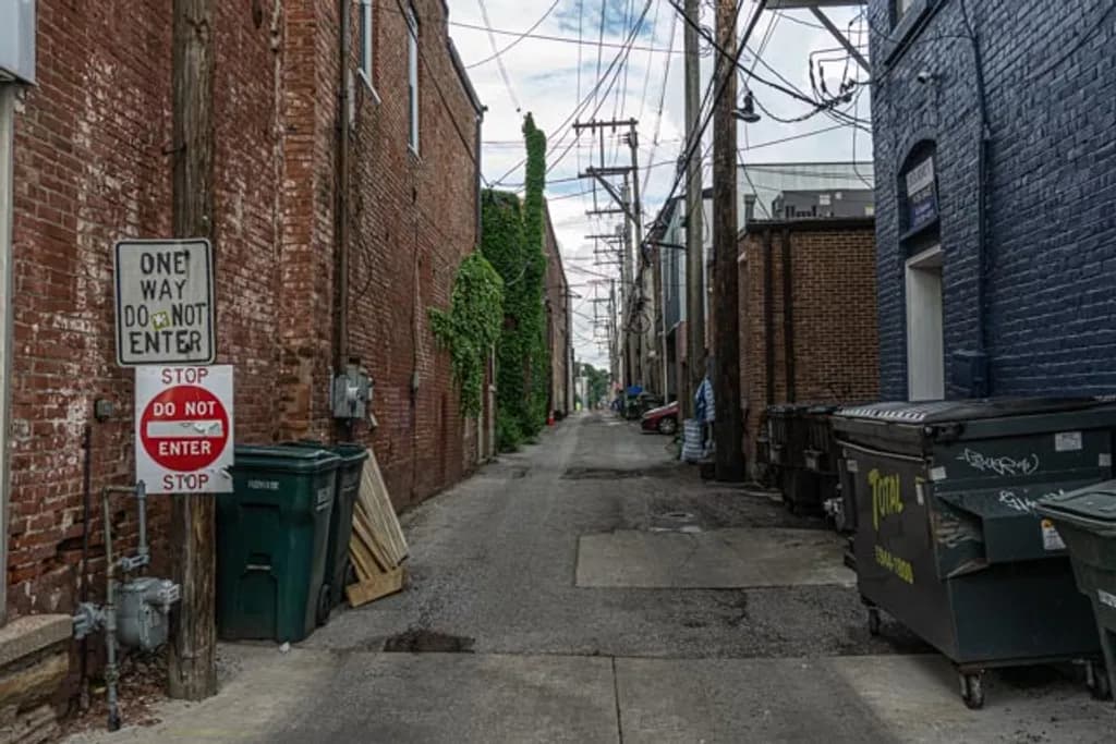 Urban Alleyway