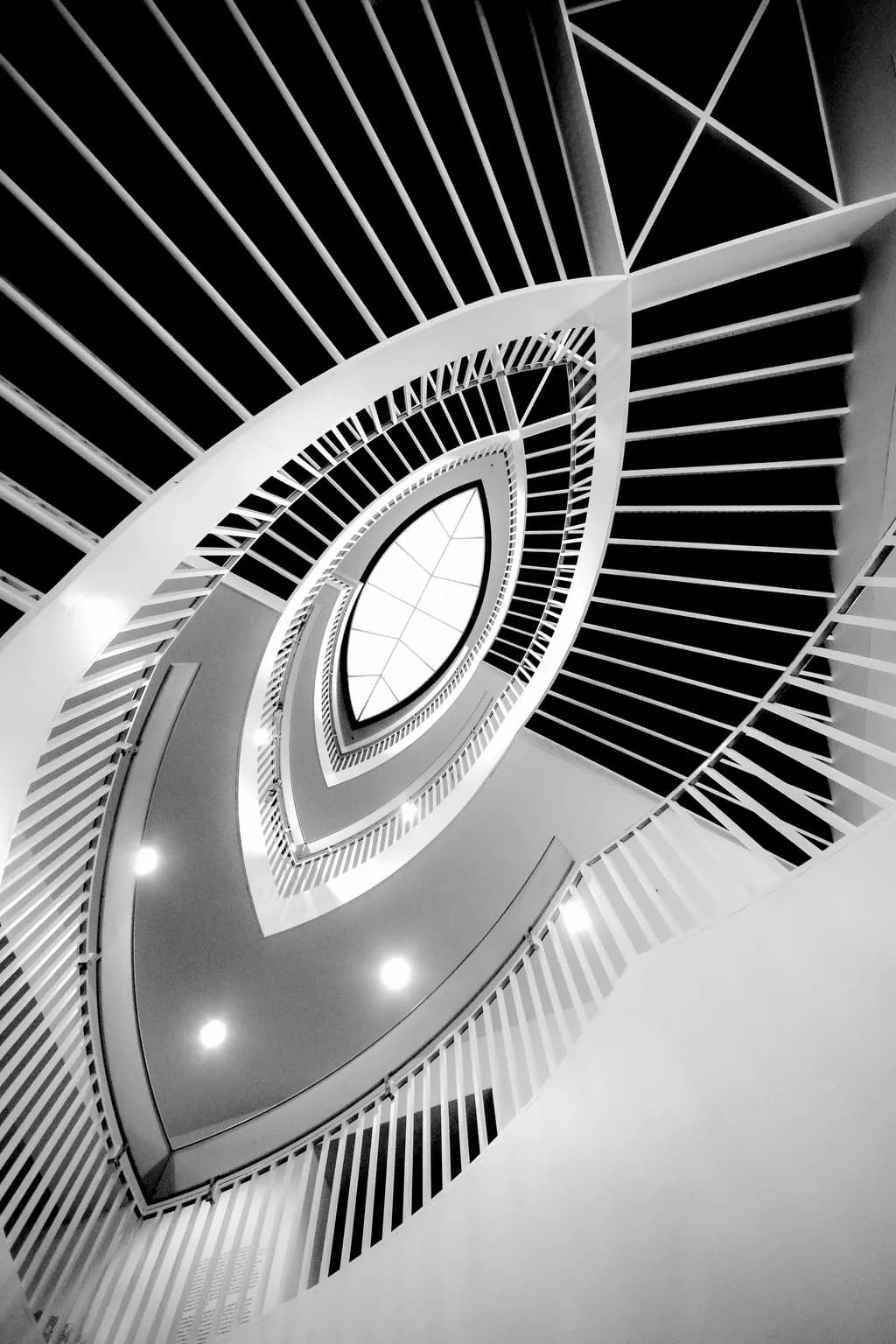 Lashes Spiral